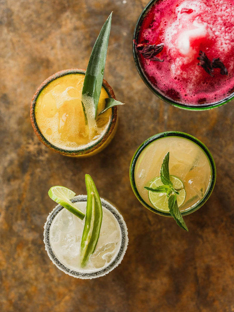 Holiday Drinks: Cocktails, Recipes, & More!